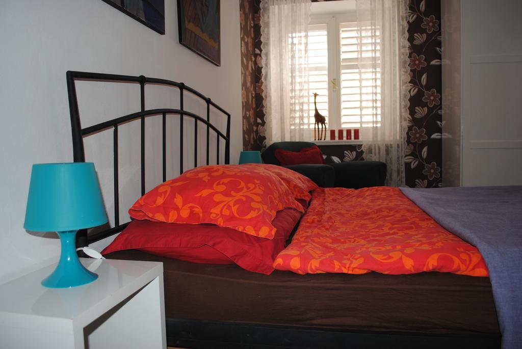 Apartment Optimist Makarska Room photo