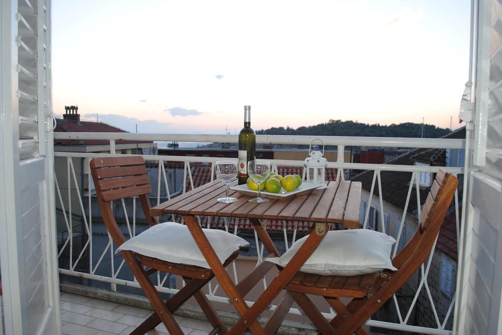 Apartment Optimist Makarska Room photo