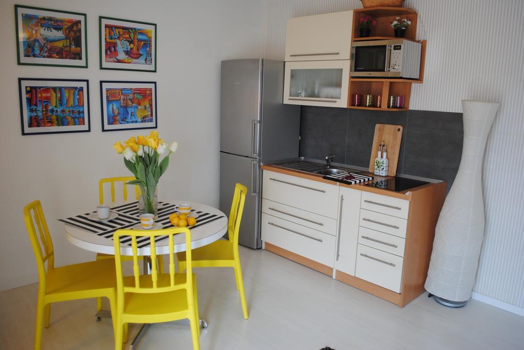 Apartment Optimist Makarska Room photo