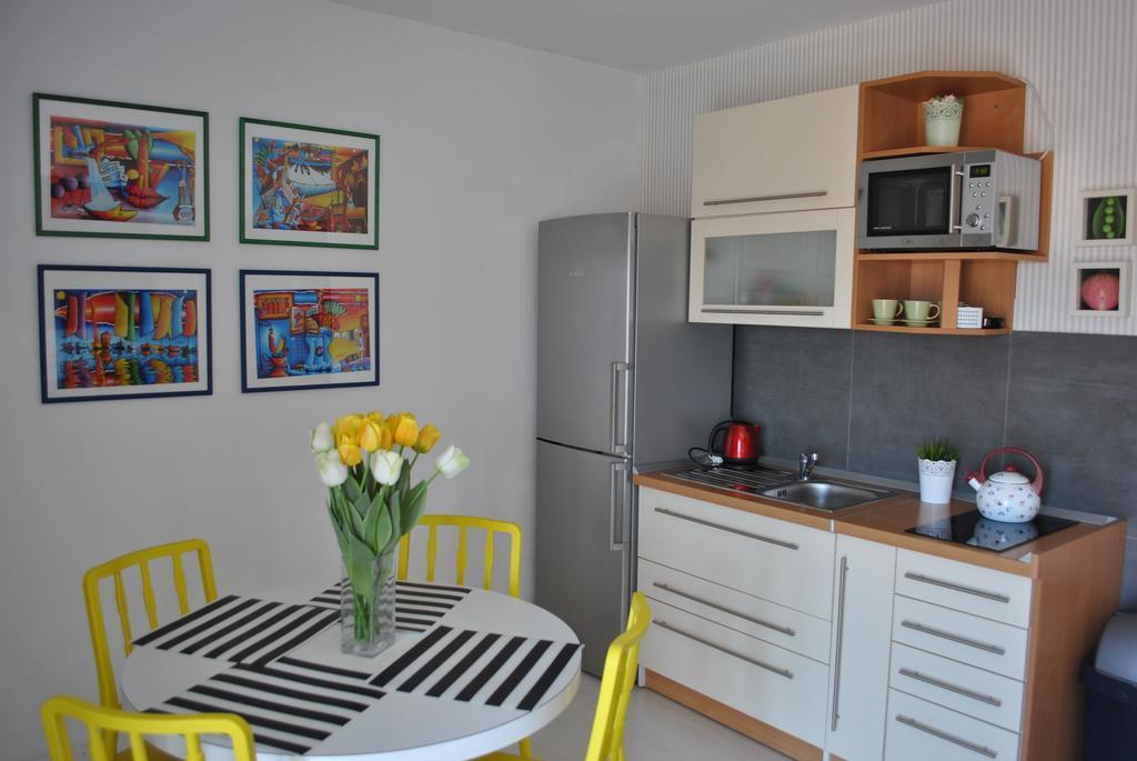 Apartment Optimist Makarska Exterior photo